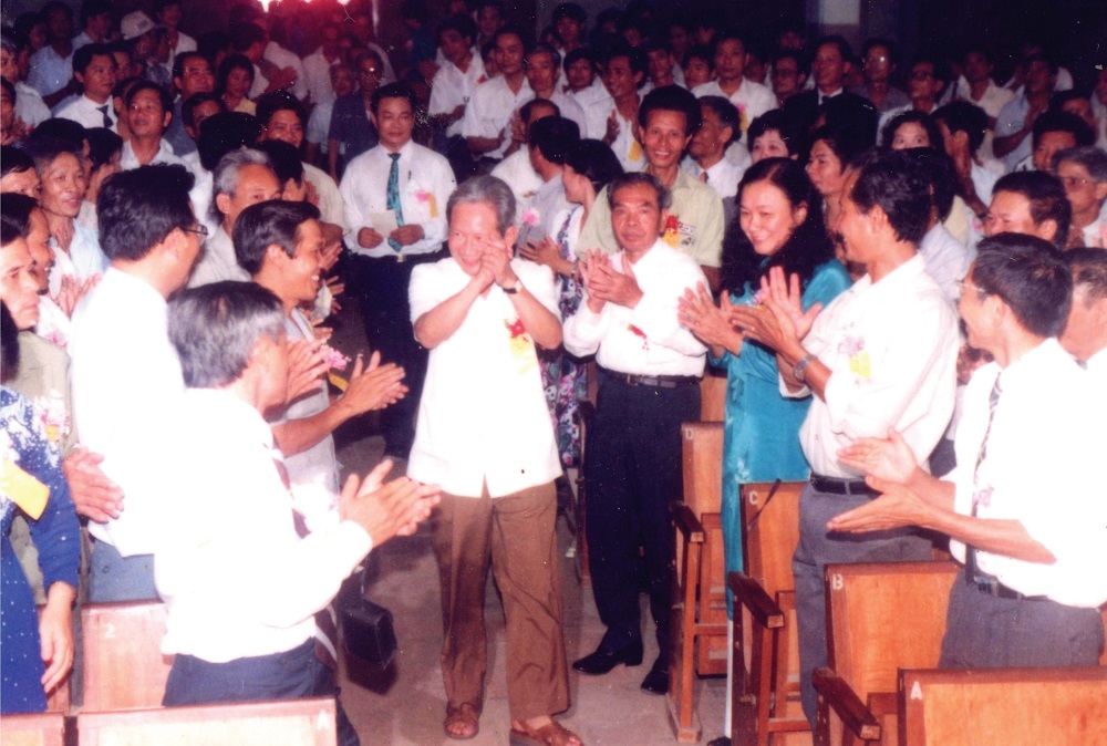 Đồng chí Thượng tướng Bùi Thiện Ngộ - Bộ trưởng Bộ nội vụ đến dự Lễ Khai giảng Trường Đại học An ninh nhân dân năm học 1992-1993