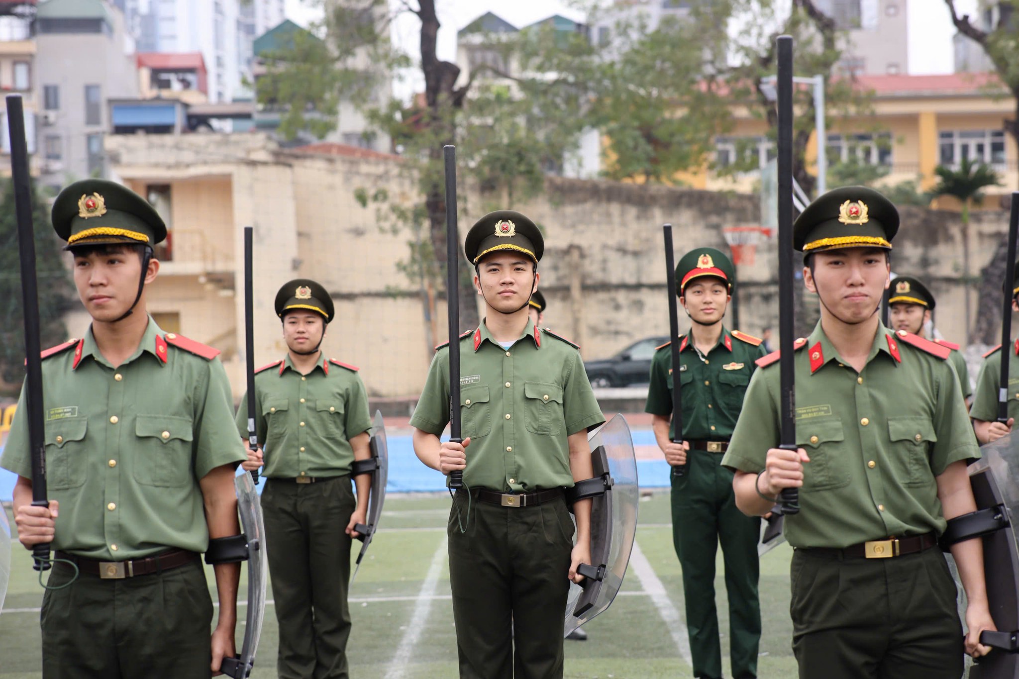 Tuyển sinh đào tạo trình độ đại học hình thức vừa làm vừa học; đào tạo liên thông giữa trình độ trung cấp, cao đẳng với trình độ đại học; đào tạo trình độ đại học đối với người đã có bằng tố