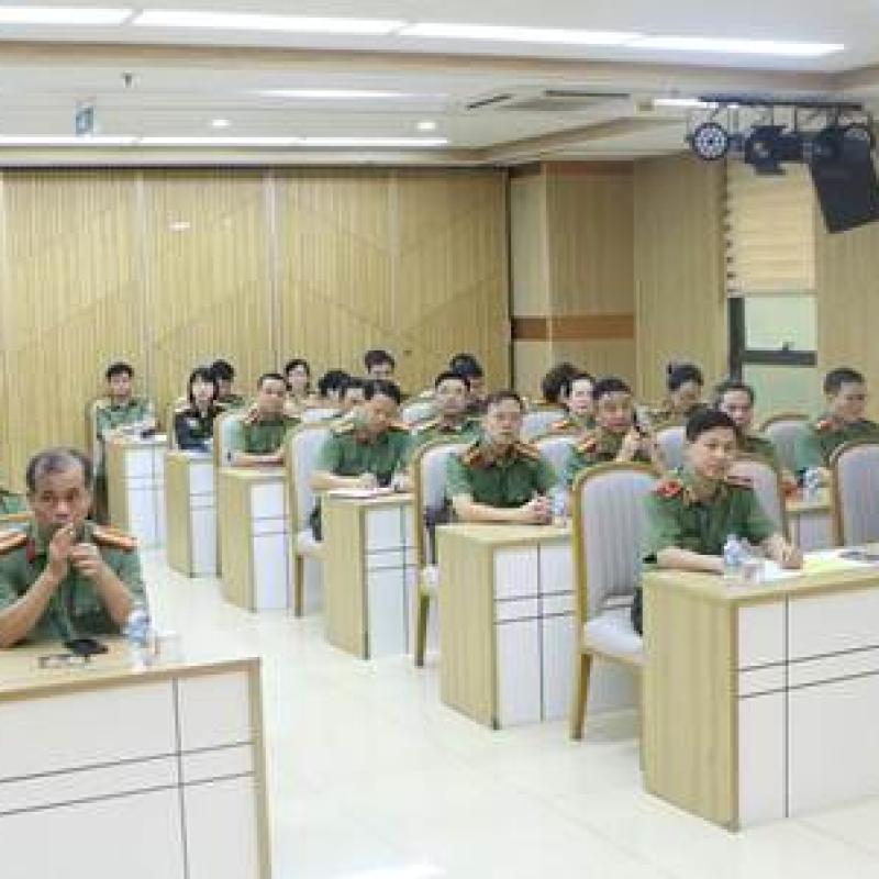 Khai giảng lớp Bồi dưỡng cập nhật kiến thức mới, kiến thức nâng cao cho Phó Trưởng phòng và tương đương lĩnh vực An ninh