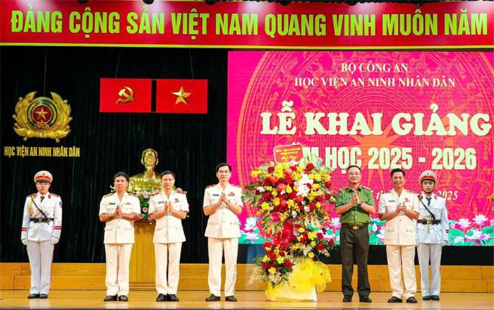 https://hvannd.edu.vn/Content/Uploads/265e422d-226d-472d-a3a6-5f412f29120fimage-20250917084141-6.jpeg
