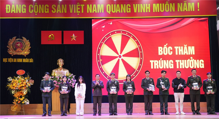 https://hvannd.edu.vn/Content/Uploads/8bf5317c-bffd-462d-a509-129e7419bb08image-20260129154546-10.jpeg