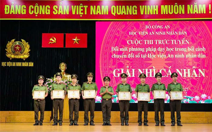 https://hvannd.edu.vn/Content/Uploads/22008363-a4b7-4799-bf11-76841f339869image-20250916205828-4.jpeg