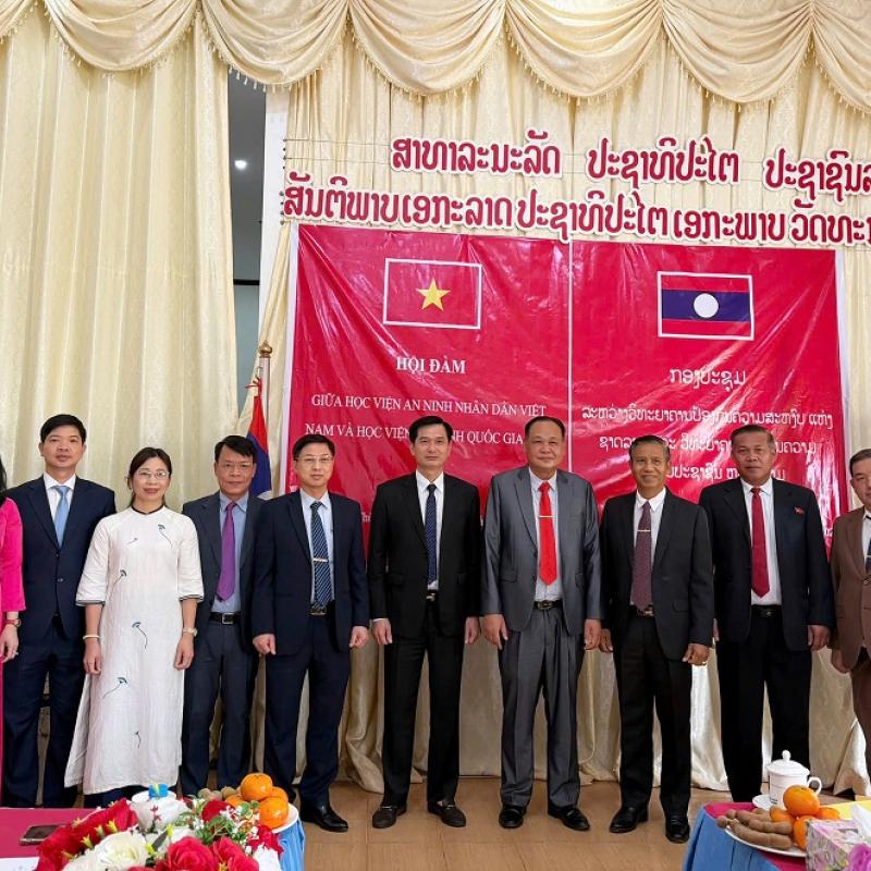 Tăng cường hợp tác giữa Học viện An ninh nhân dân việt nam với Học viện An ninh nhân dân lào