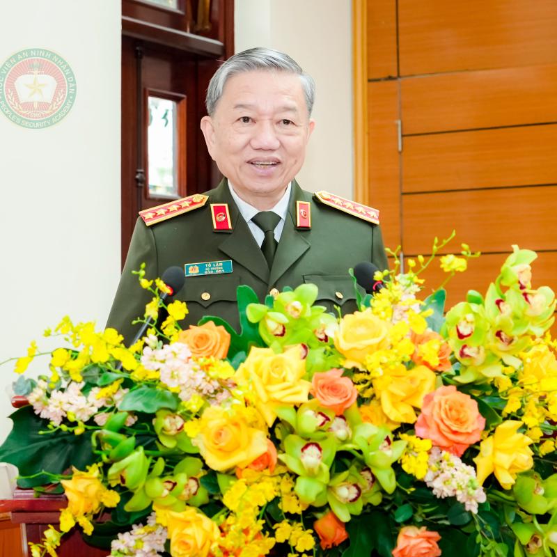 Lớp bồi dưỡng kiến thức cho Cục trưởng, Giám đốc và tương đương năm 2024