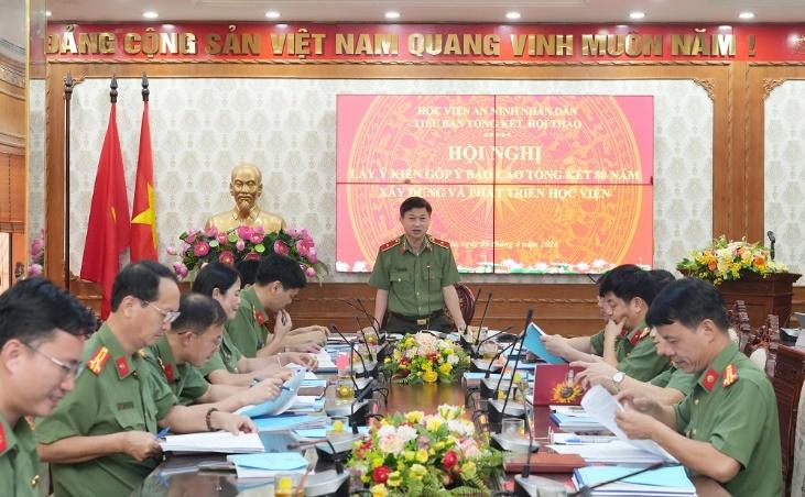 Tập trung trí tuệ hoàn thiện báo cáo tổng kết 80 năm