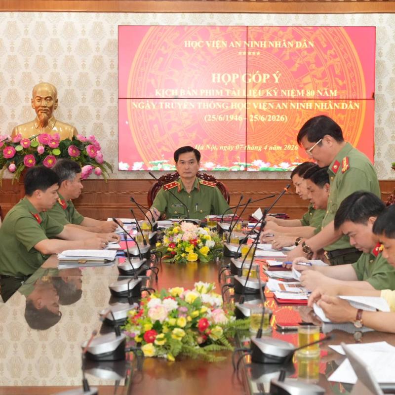 Họp Ban Chỉ đạo về xây dựng phim 80 năm truyền thống Học viện